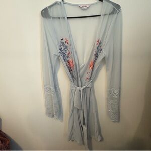 La Vie En Rose Blue Floral Embroidered Robe